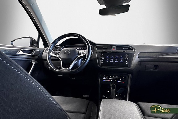 Volkswagen Tiguan 12 of 27