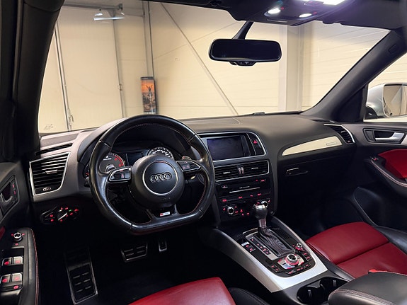 Audi SQ5 14 of 21