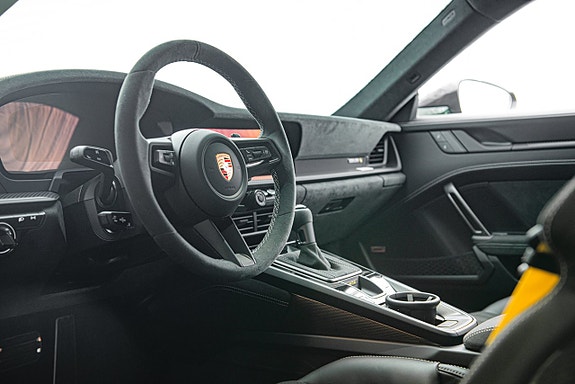 Porsche 911 20 of 30