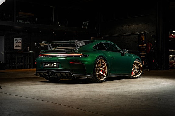 Porsche 911 7 of 30