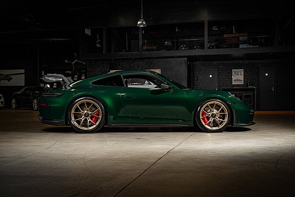 Porsche 911 8 of 30