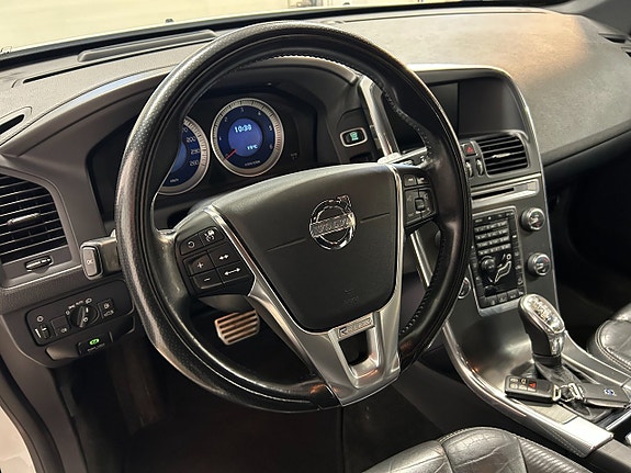 Volvo XC60 11 of 12