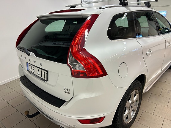 Volvo XC60 3 of 12