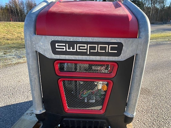 Swepac FB270 fram och backgående markvibrator 11 of 14