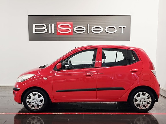 Hyundai i10 2 of 19