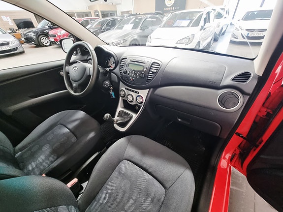 Hyundai i10 15 of 19