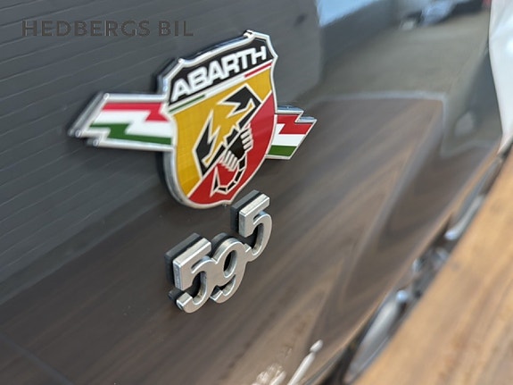 Abarth 595 18 of 18