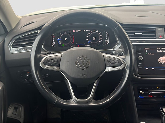 Volkswagen Tiguan Allspace 10 of 28