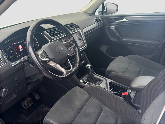 Volkswagen Tiguan Allspace 9 of 28