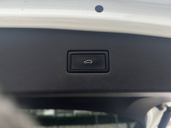 Volkswagen Tiguan Allspace 22 of 28
