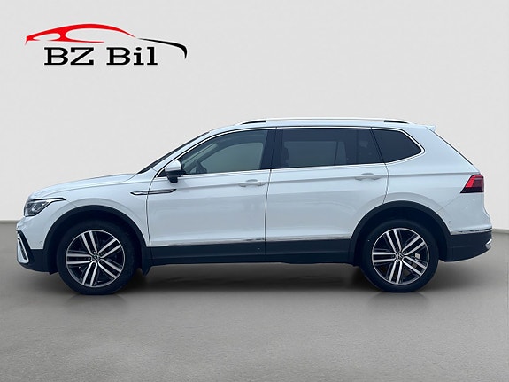Volkswagen Tiguan Allspace 3 of 5