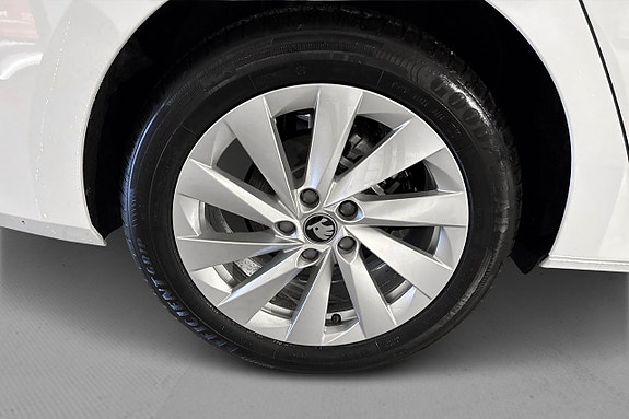 Skoda Octavia 8 of 8