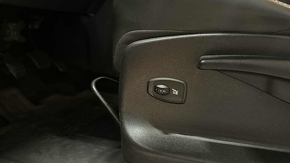 Renault Grand Scenic I 23 of 25