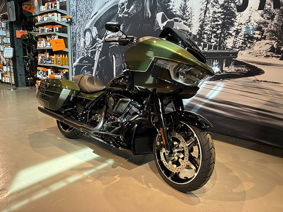 Harley-Davidson Road Glide "Olive Steel/Black" *I Butik!**SPARA 16.000kr!* 4 of 8