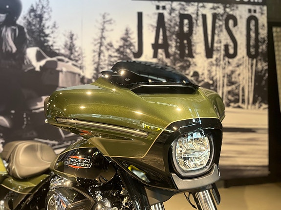 Harley-Davidson Street Glide "Olive Steel" *Omgående leverans* 6 of 19