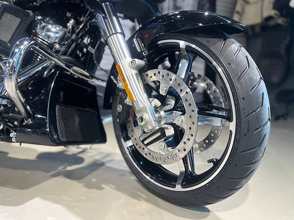 Harley-Davidson Street Glide "Olive Steel" *Omgående leverans* 8 of 19
