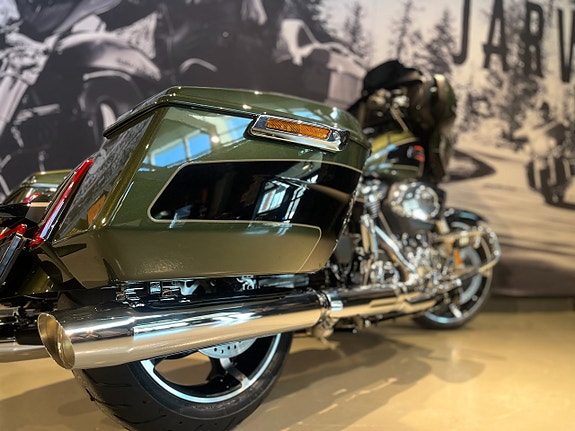Harley-Davidson Street Glide "Olive Steel" *Omgående leverans* 17 of 19