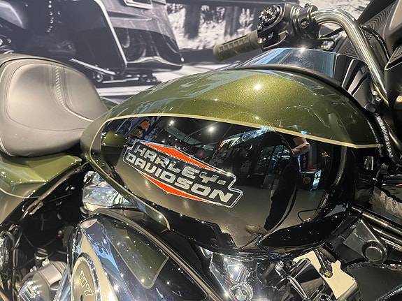 Harley-Davidson Street Glide "Olive Steel" *Omgående leverans* 7 of 19