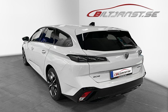 Peugeot 308 3 of 5