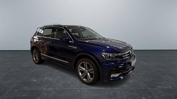 Volkswagen Tiguan 3 of 10