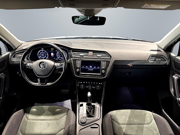 Volkswagen Tiguan 8 of 10