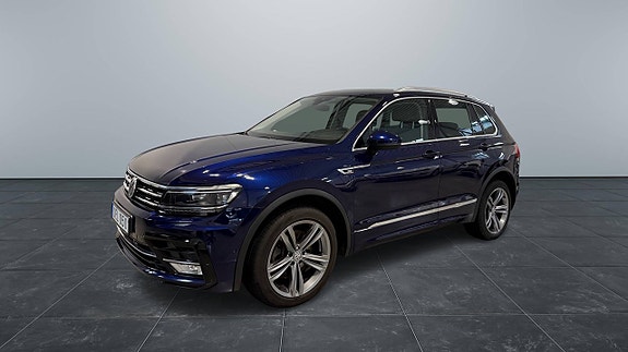 Volkswagen Tiguan 2 of 10