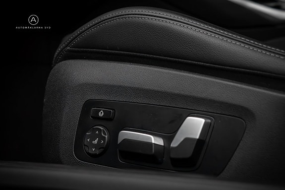 BMW 220i 14 of 24