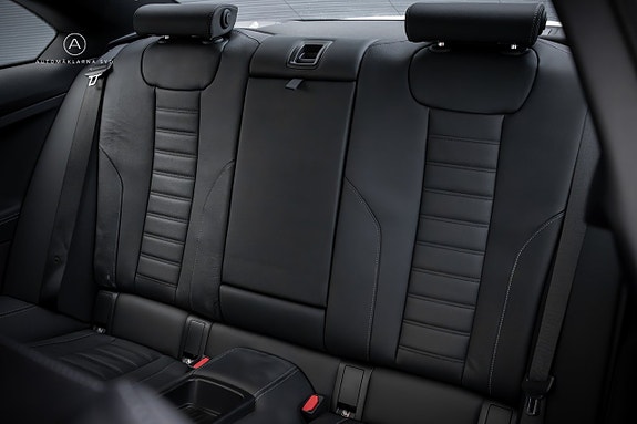 BMW 220i 16 of 24