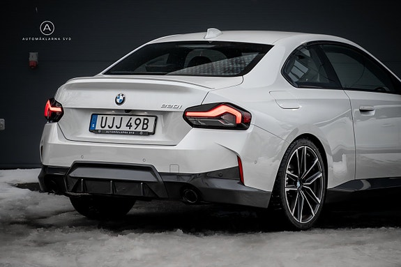 BMW 220i 23 of 24