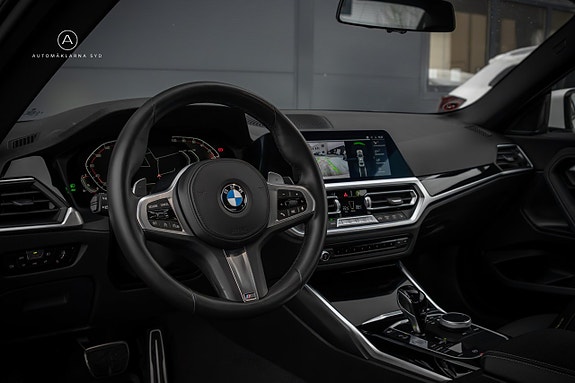 BMW 220i 7 of 24