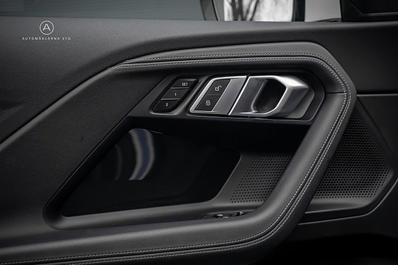 BMW 220i 13 of 24