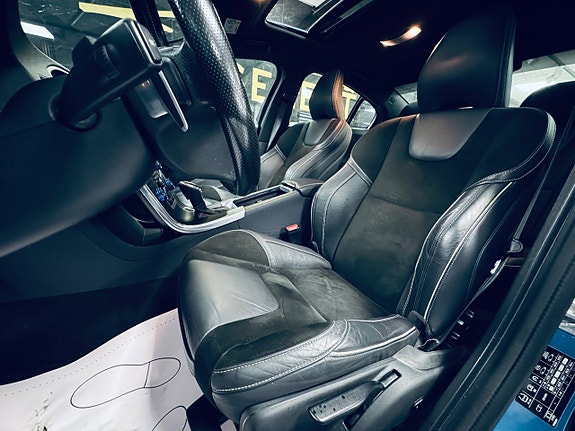 Volvo S60 10 of 26