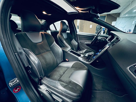 Volvo S60 20 of 26