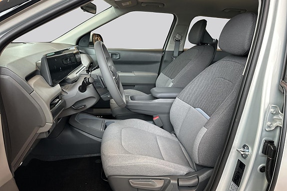 Kia EV3 8 of 20