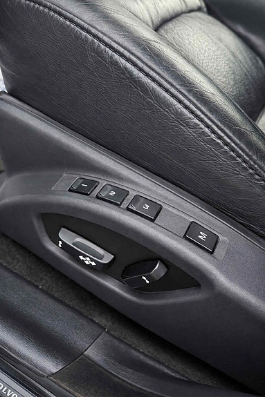 Volvo V70 14 of 17