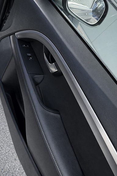 Volvo V70 13 of 17