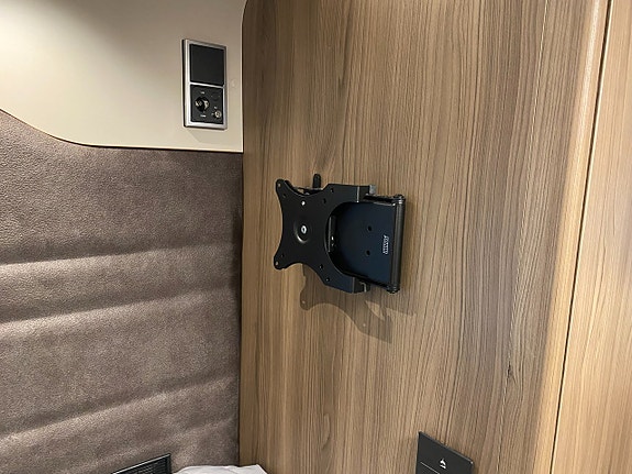 Kabe Travel Master 830 Imperial LGB 25 of 25