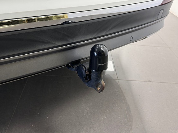 Volkswagen Tiguan Allspace 13 of 16