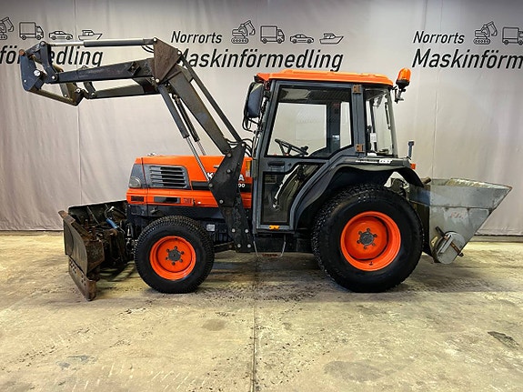 KUBOTA L4200 GST 4WD - SNÖUTRUSTAD / LASTARE