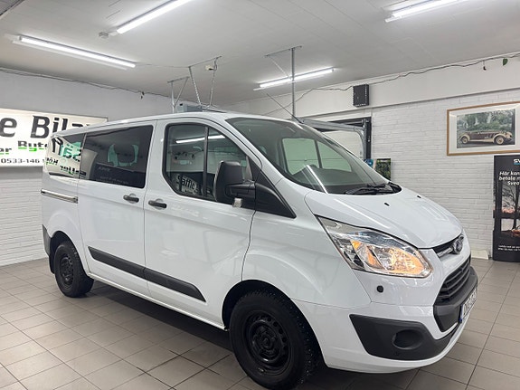 Ford Transit Custom 4 of 5