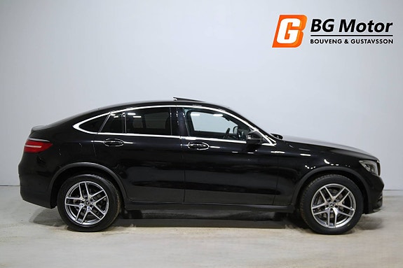 Mercedes-Benz GLC220 d 2 of 5