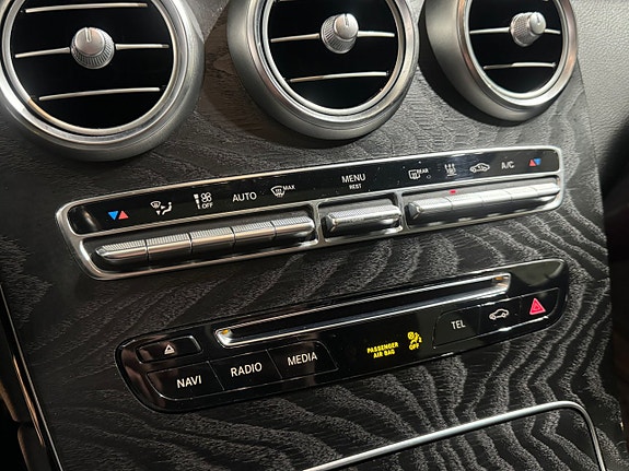 Mercedes-Benz GLC220 d 14 of 15