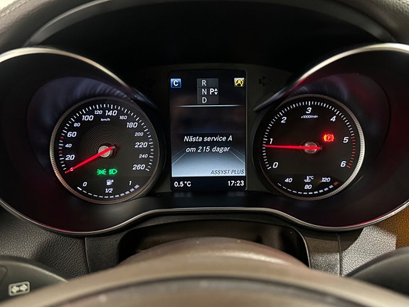 Mercedes-Benz GLC220 d 12 of 15