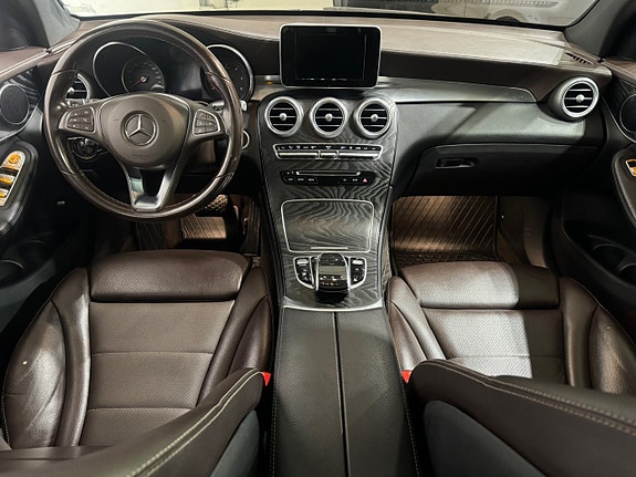 Mercedes-Benz GLC220 d 9 of 15