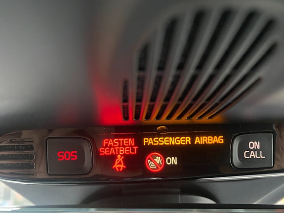 Volvo V40 9 of 21