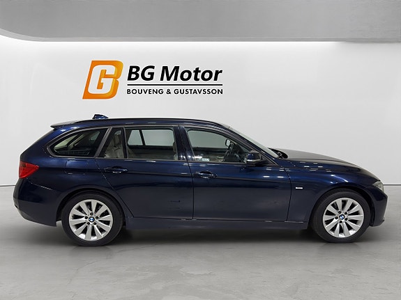 BMW 320 3 of 20