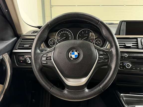 BMW 320 15 of 20