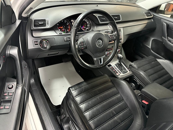 Volkswagen Passat 6 of 11