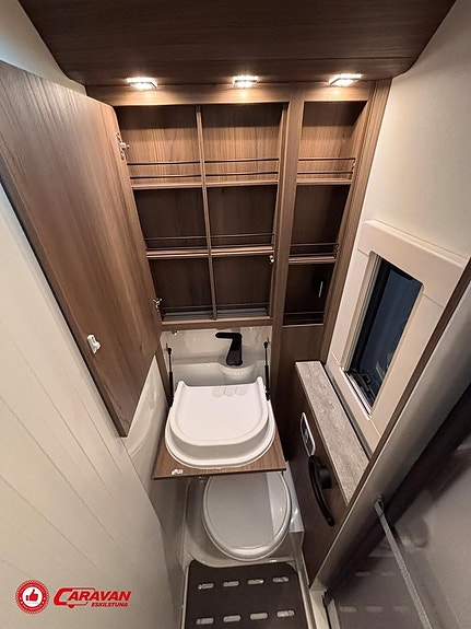 Kabe Travel Master Novum Compact 720 LXL / AC / 170hk / B-körkort / 17 of 27