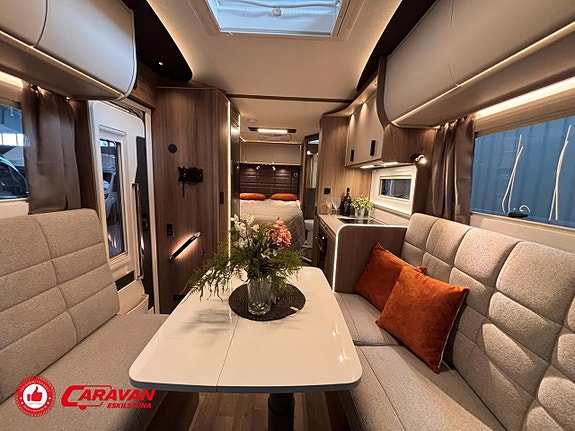 Kabe Travel Master Novum Compact 720 LXL / AC / 170hk / B-körkort / 4 of 27